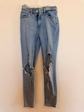 Levi's 721 High Rise Skinny Jean